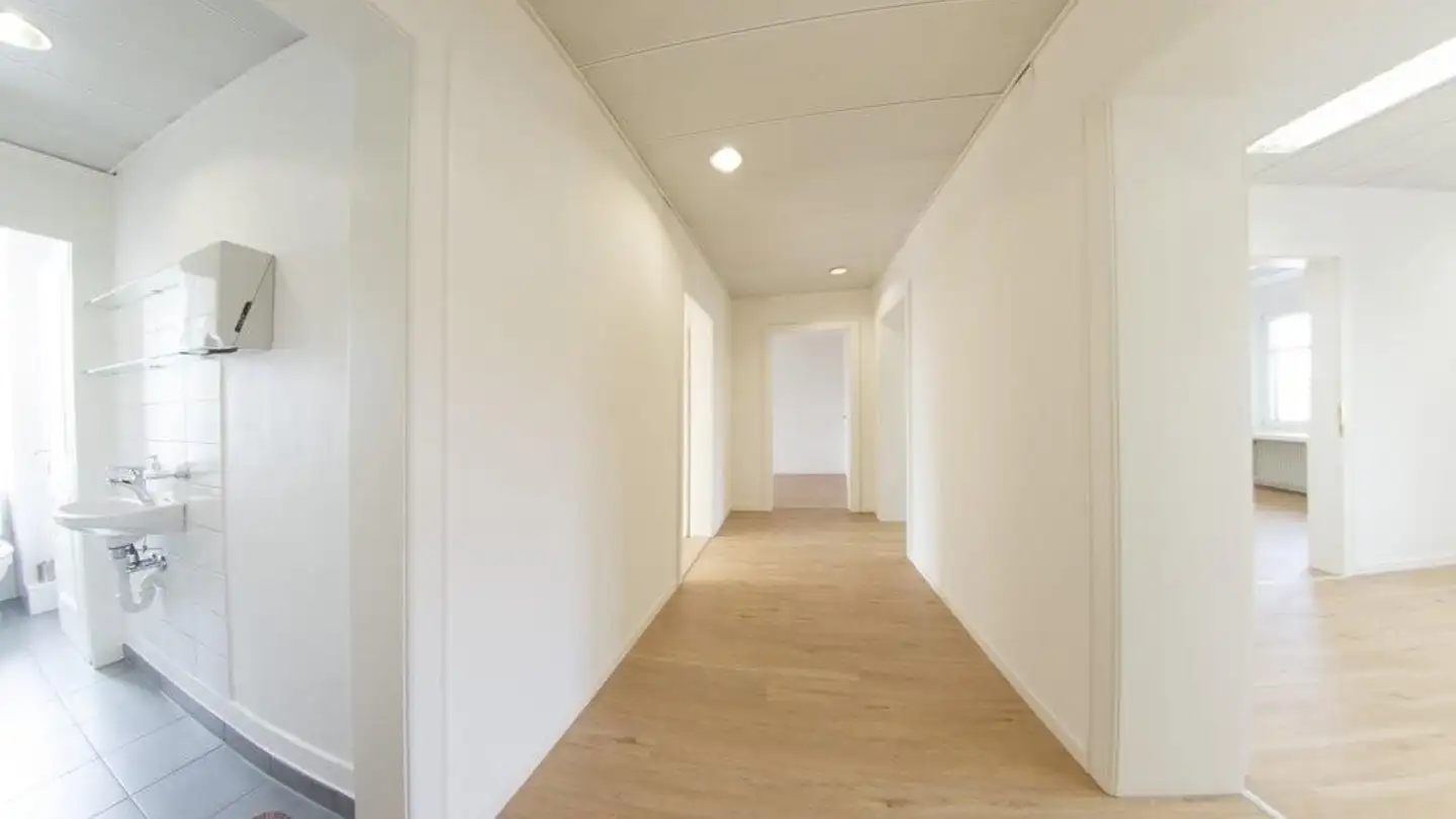 Office space for rent - Wehntalerstrasse 3, 8057 Zürich - Photo 3