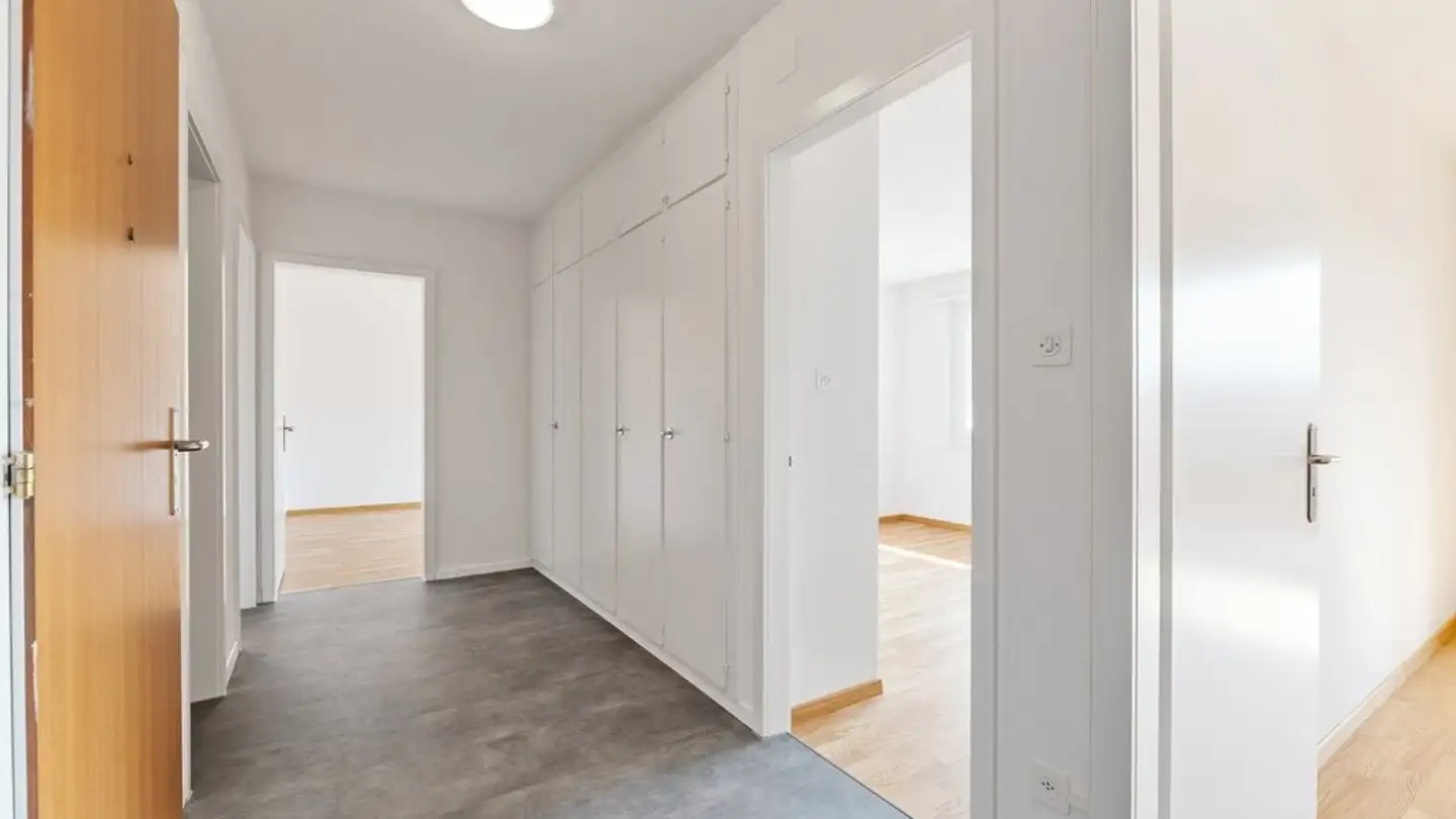 Appartement à louer - General Herzog-Strasse 43c, 5600 Lenzburg - Photo 2