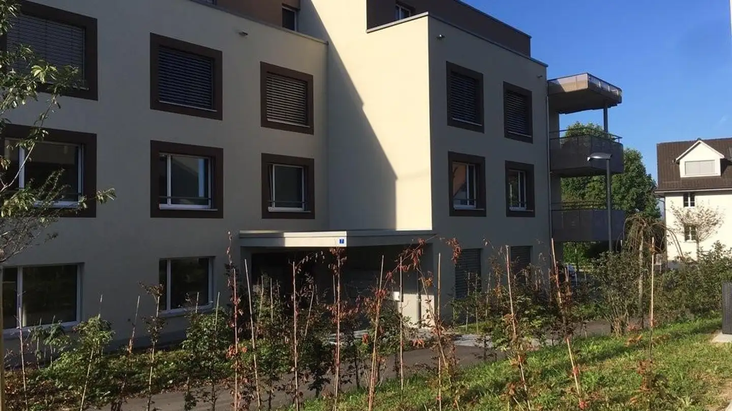 Appartement à louer - Alte Zwillikerstrasse 7, 8908 Hedingen