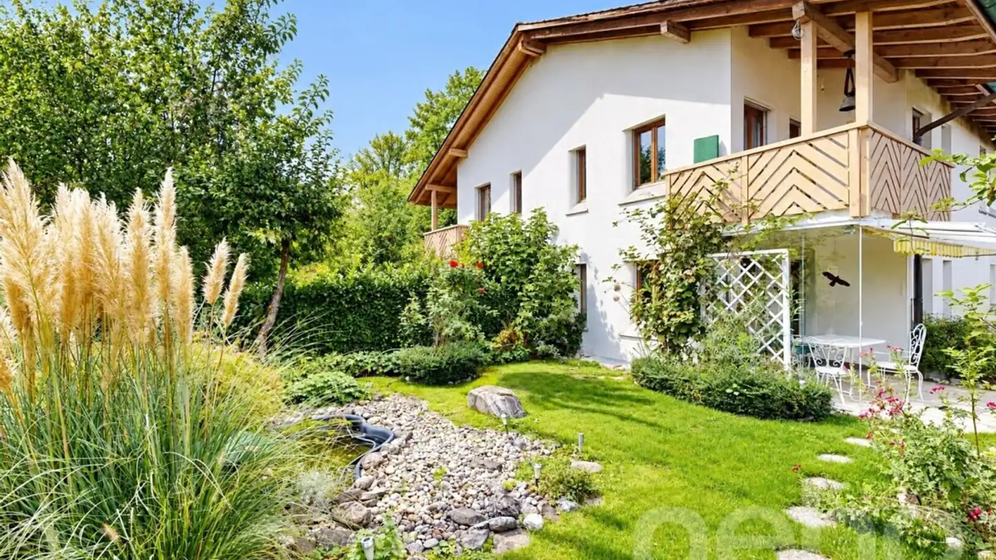 Semi-detached house for sale - 8645 Jona