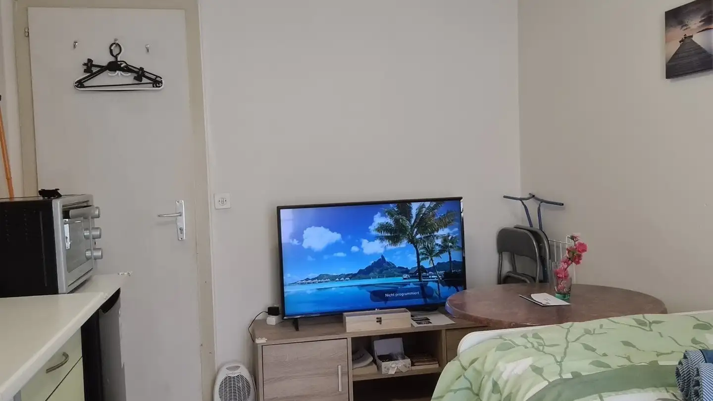 Apartment for rent - Grand'Rue 3, 1188 St-George - Photo 2