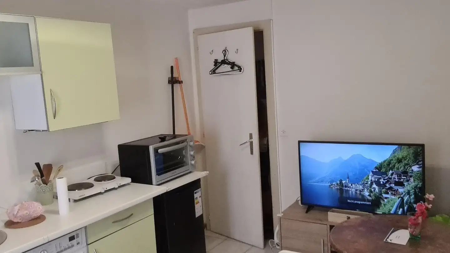 Apartment for rent - Grand'Rue 3, 1188 St-George - Photo 3