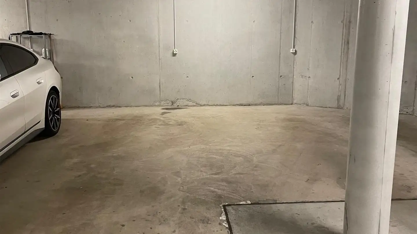 Parcheggio sotterraneo in affitto - Kirchstrasse 22, 3065 Bolligen - Photo 2