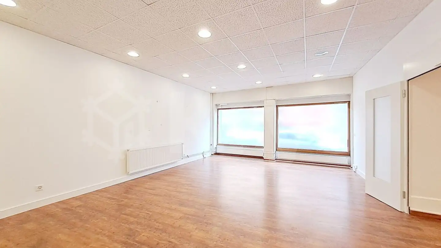 Commercial à louer - Rue De Lausanne 42, 1530 Payerne