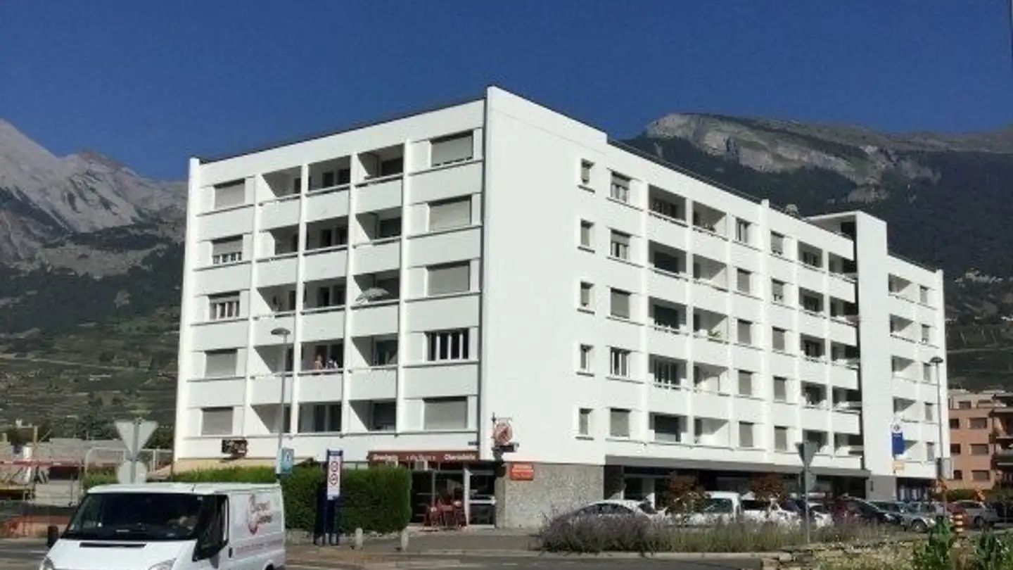 Appartement à louer - Avenue De La Gare 11, 1964 Conthey