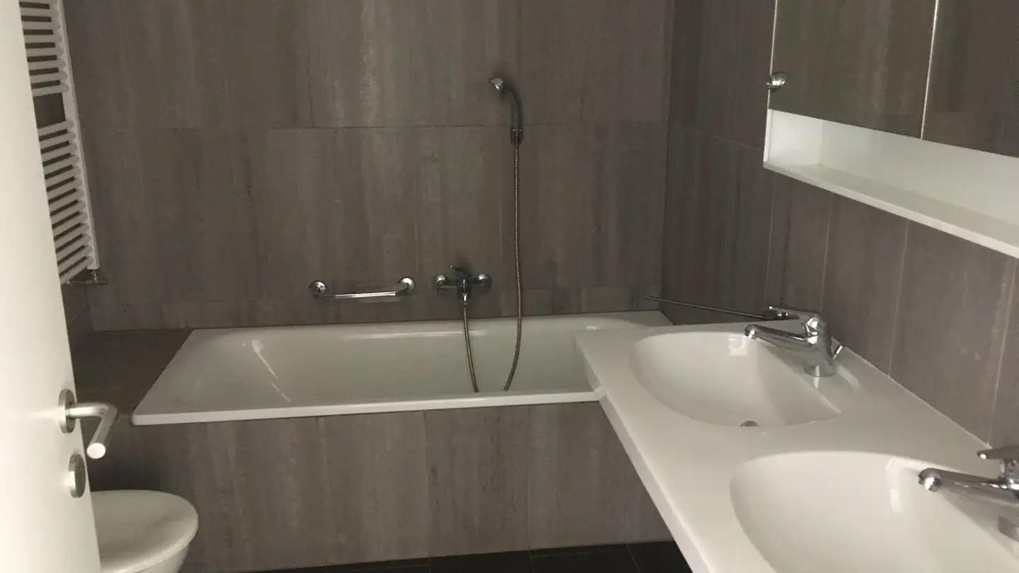 Appartement à louer - Via Parallela 6, 6710 Biasca - Photo 3