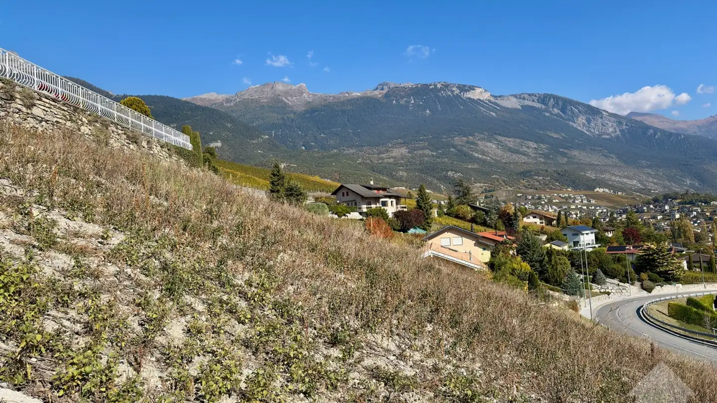 Constructible plot for sale - 3968 Veyras - Photo 2