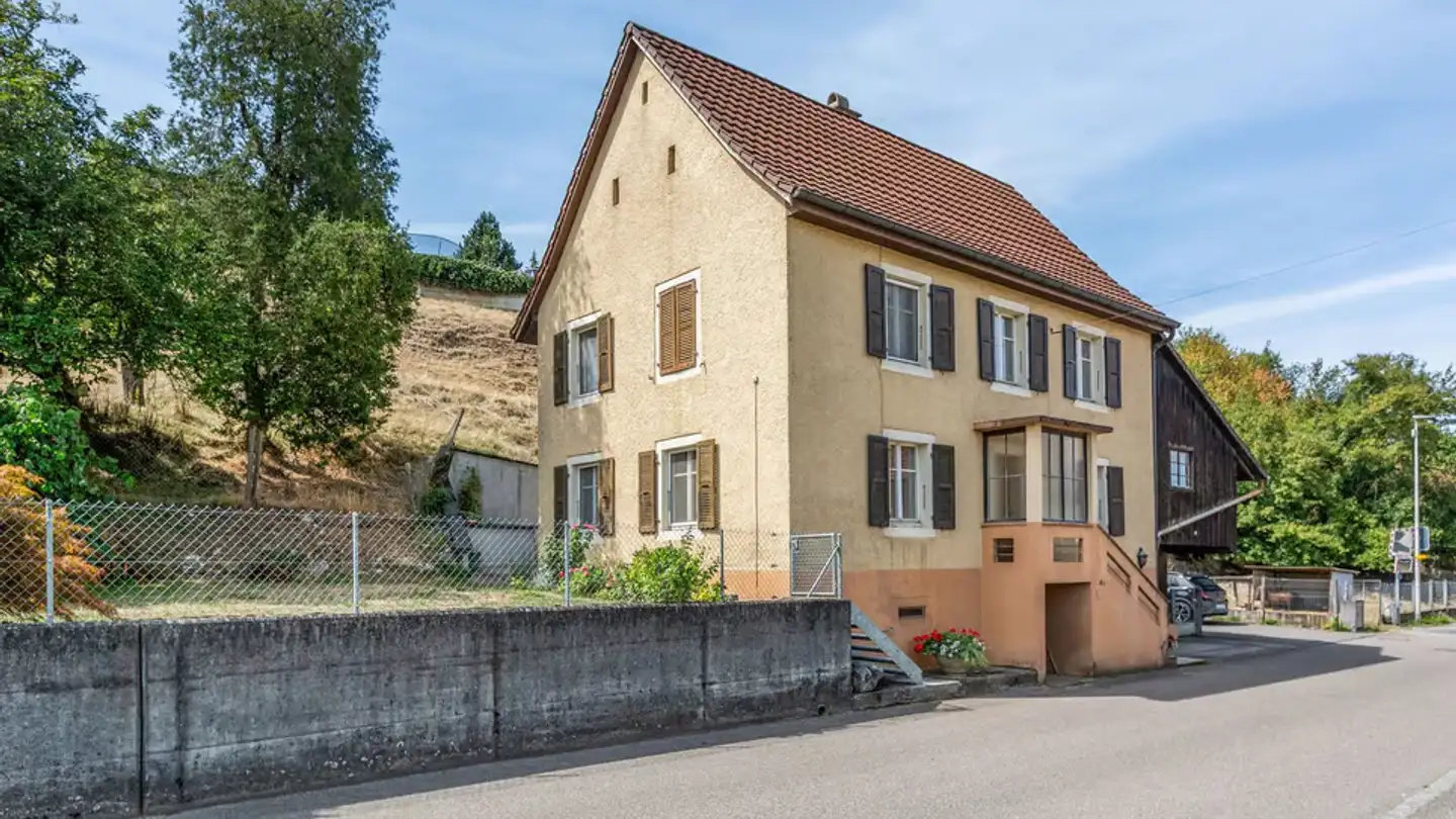 Single house for sale - 2926 Boncourt