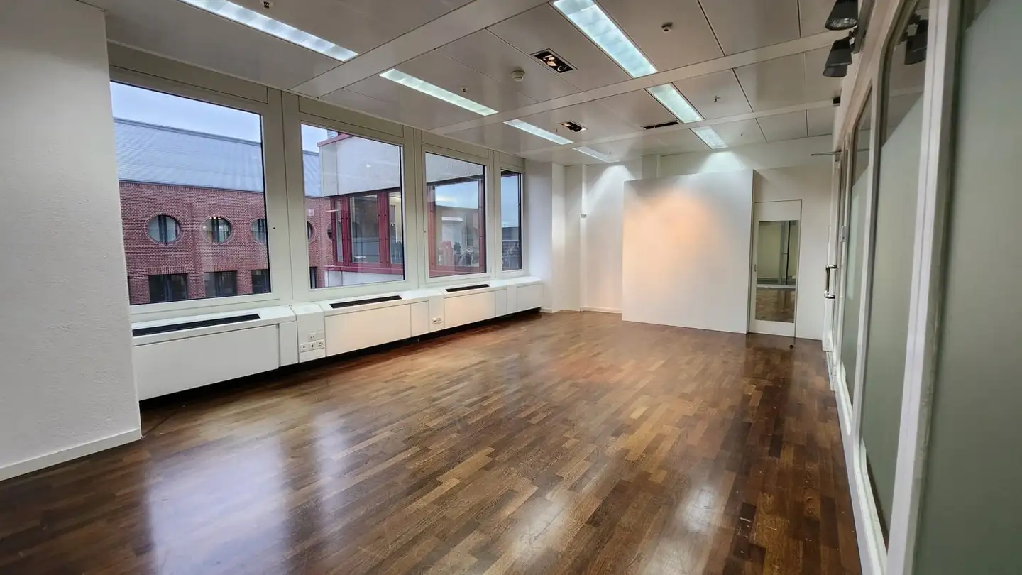 Commerciale in affitto - Thurgauerstrasse 117, 8152 Glattpark (Opfikon) - Foto 3