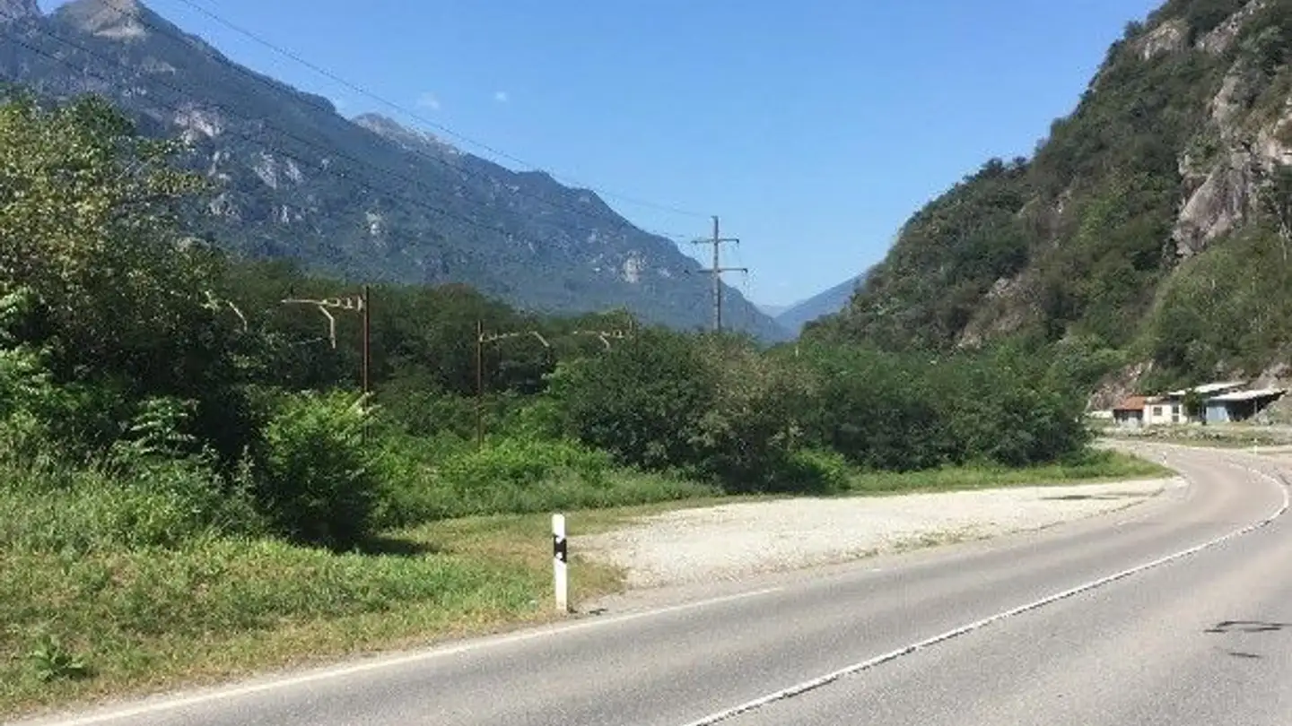 Terrain commercial à vendre - 6702 Claro