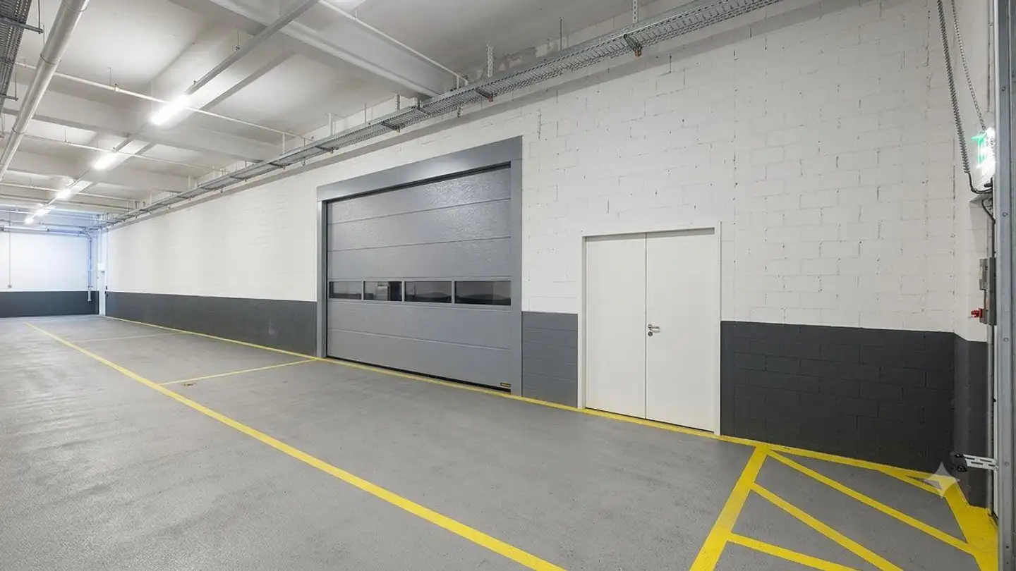Commercial for rent - Klosterrütistrasse 25, 5432 Neuenhof