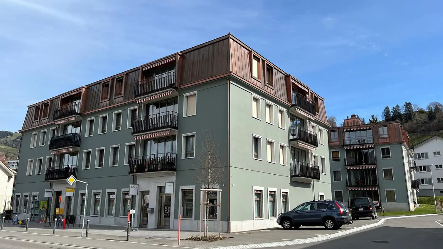 Tiefgaragenstellplatz mieten - Untere Wiesenstrasse 1, 9650 Nesslau