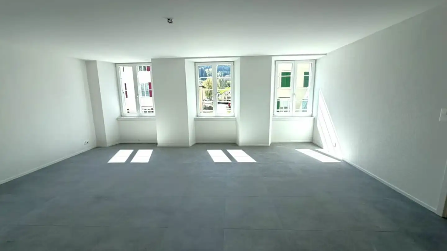 Appartement à louer - Rue Fritz-Marchand 12, 2615 Sonvilier - Photo 2