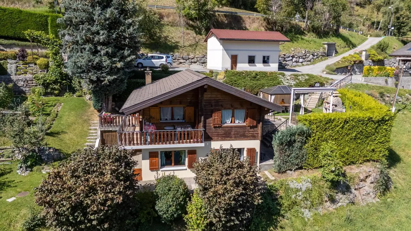 Chalet à vendre - Route De Mâche 11, 1987 Hérémence - Photo 2