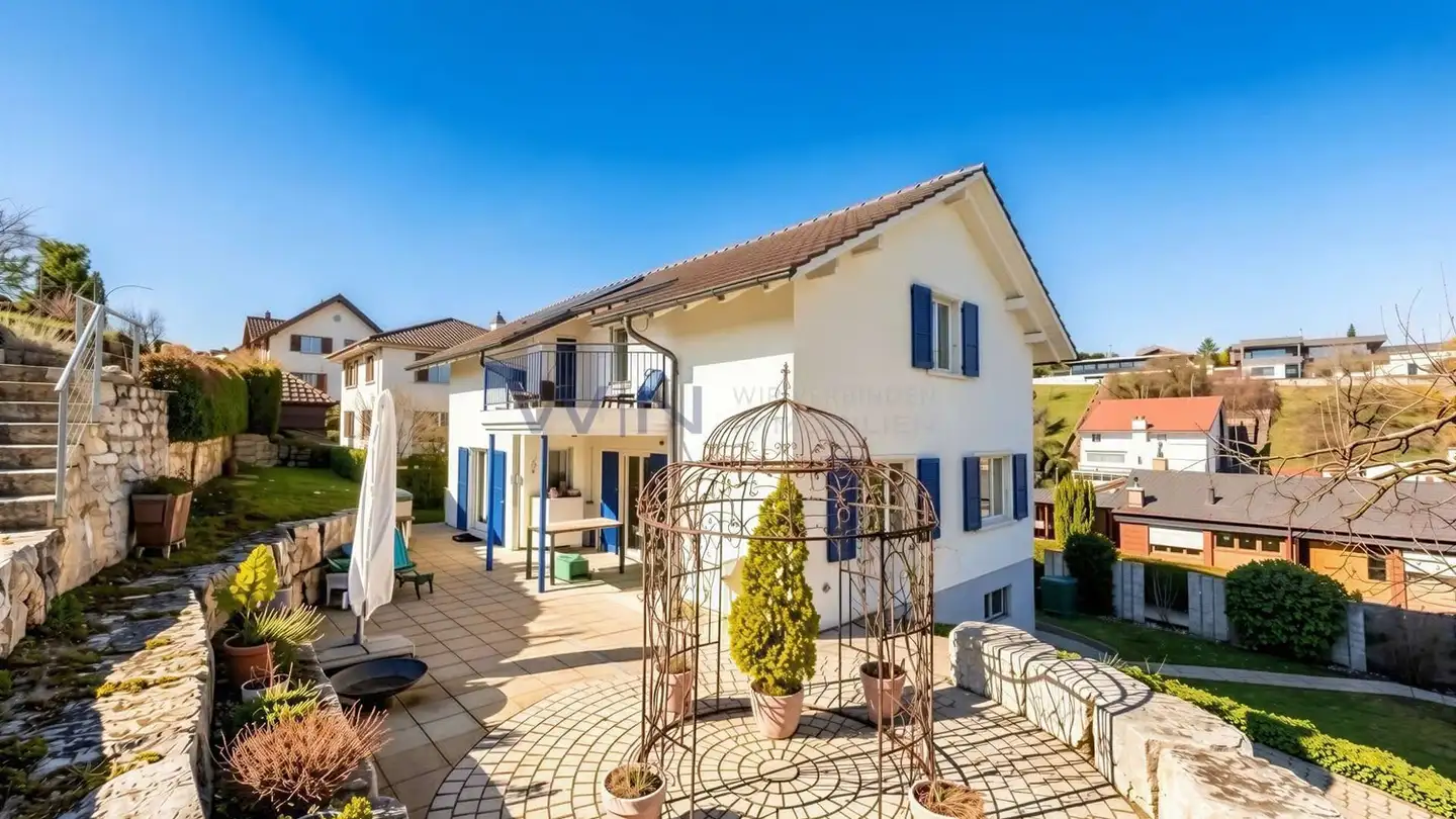 Single house for sale - 4242 Laufen