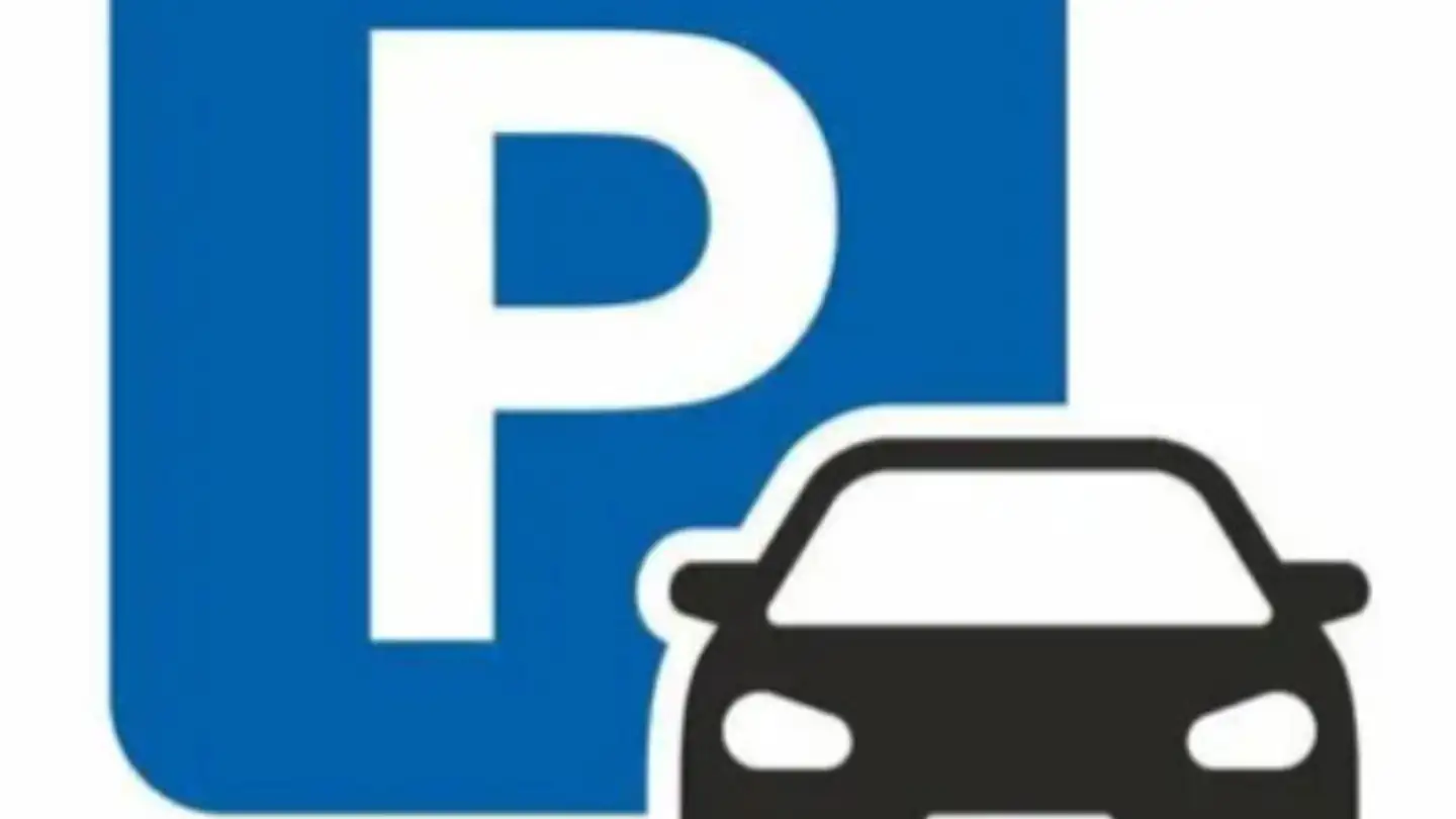 Place de parking extérieure à louer - Avenue Frédéric-Recordon 25, 1004 Lausanne