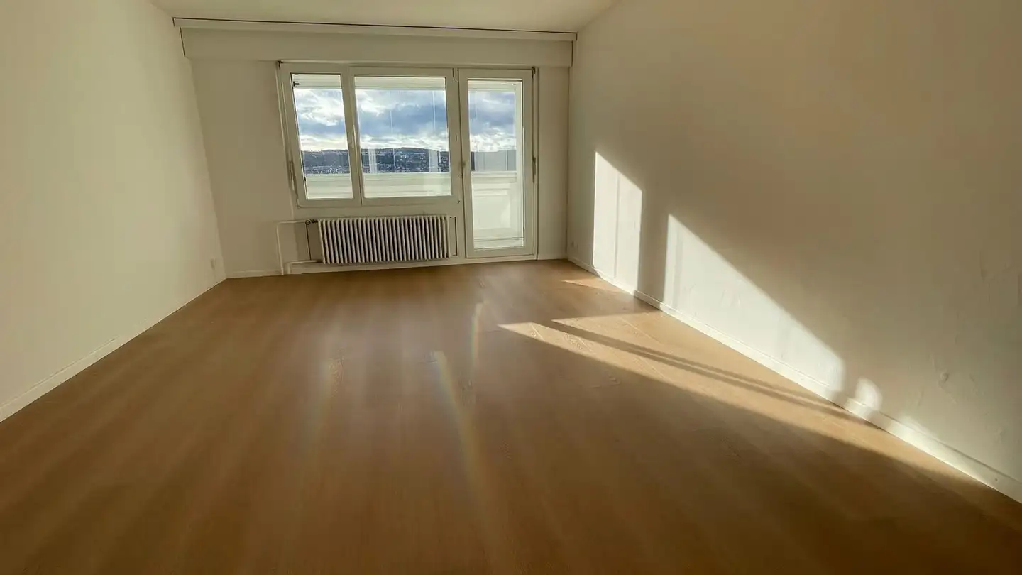 Attique à louer - Im Zentrum 17, 8604 Volketswil - Photo 2