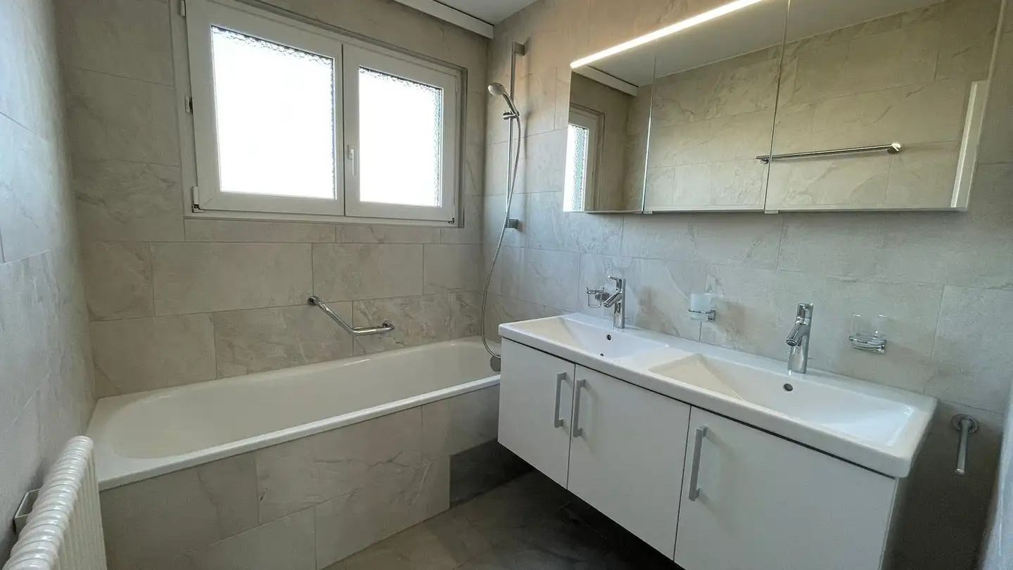 Attique à louer - Im Zentrum 17, 8604 Volketswil - Photo 4