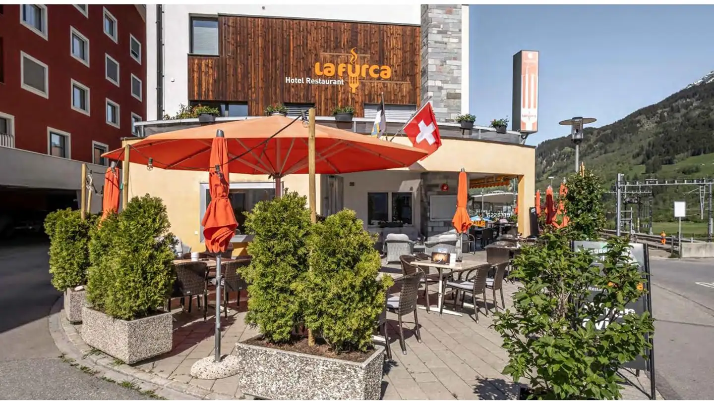 Hotel kaufen - Via Dalla Staziun 1, 7180 Disentis/Mustér - Foto 2