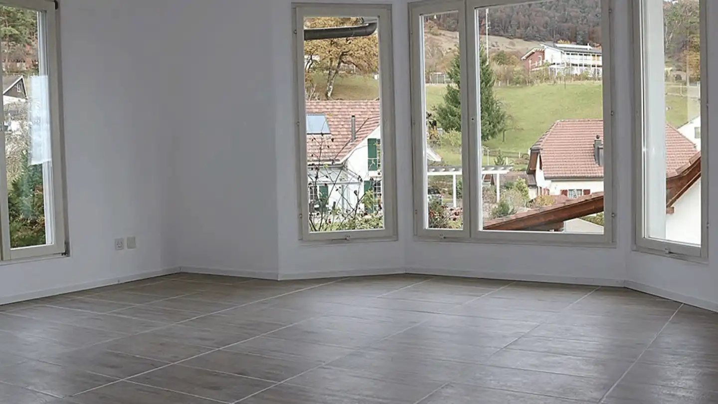 Maison jumelle à louer - Emmenrainweg 3a, 4223 Blauen - Photo 2