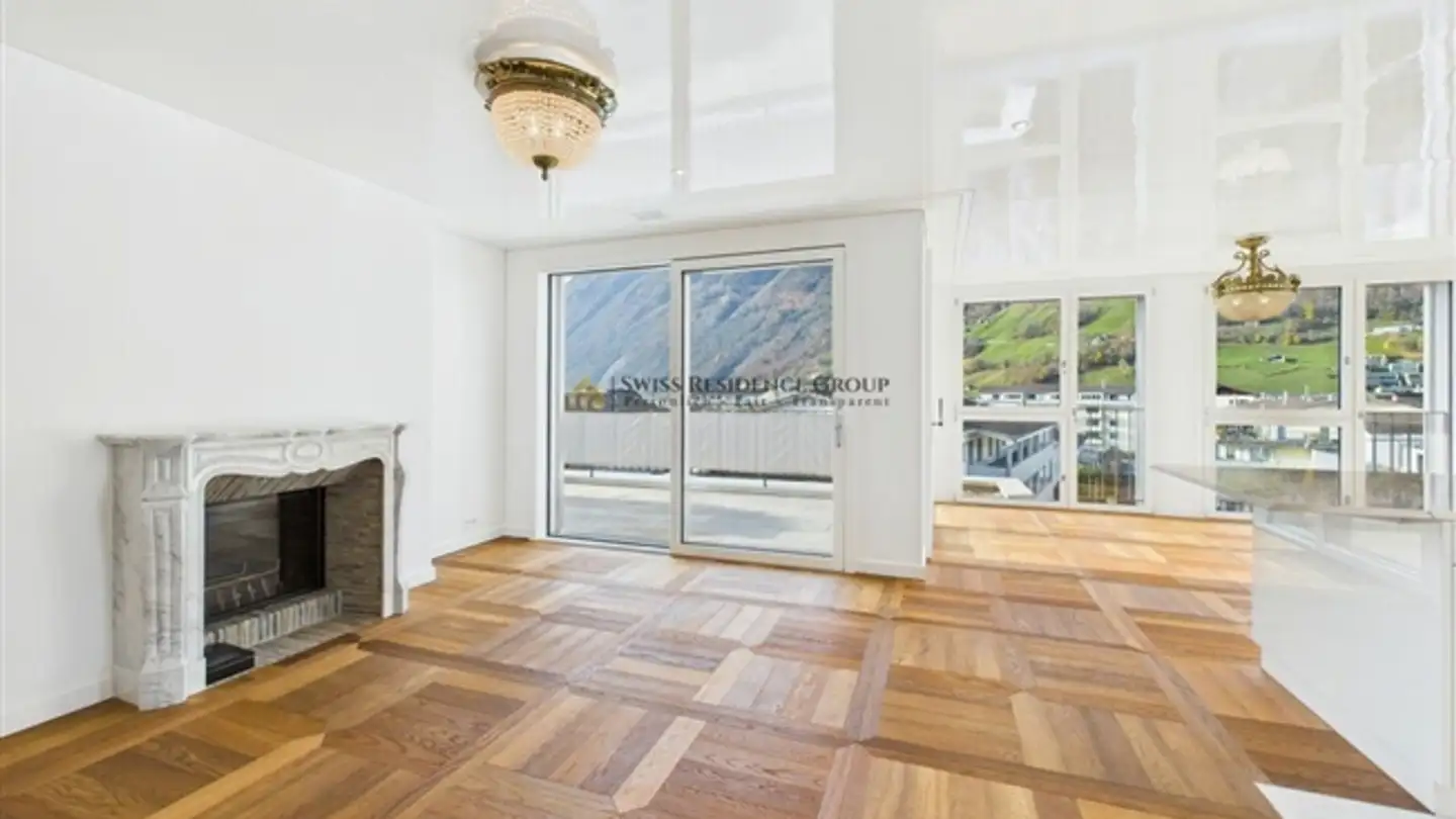 Attique à louer - 6440 Brunnen