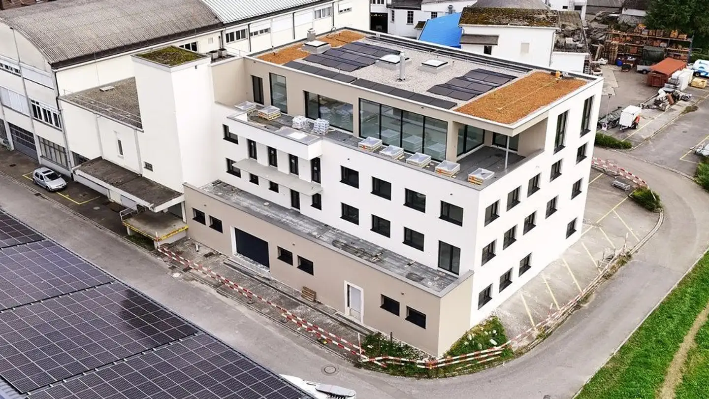 Office space for rent - 9326 Horn - Photo 3