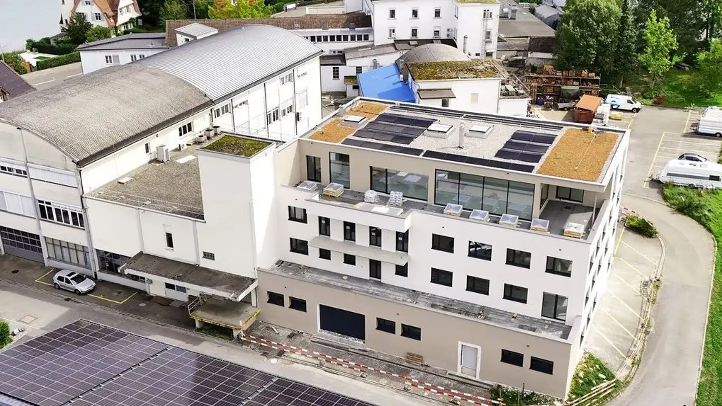 Office space for rent - 9326 Horn - Photo 2