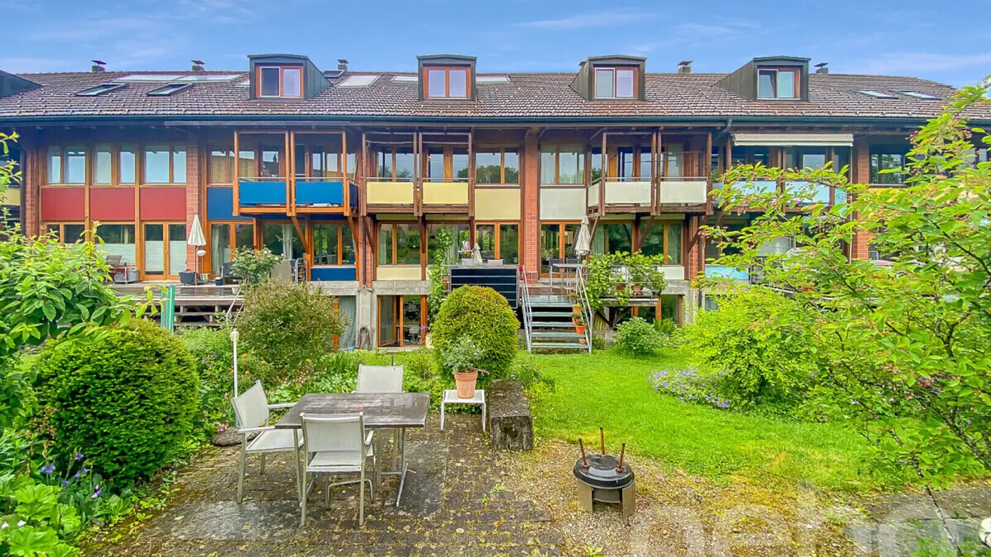 Stepped house for sale - 8617 Mönchaltorf