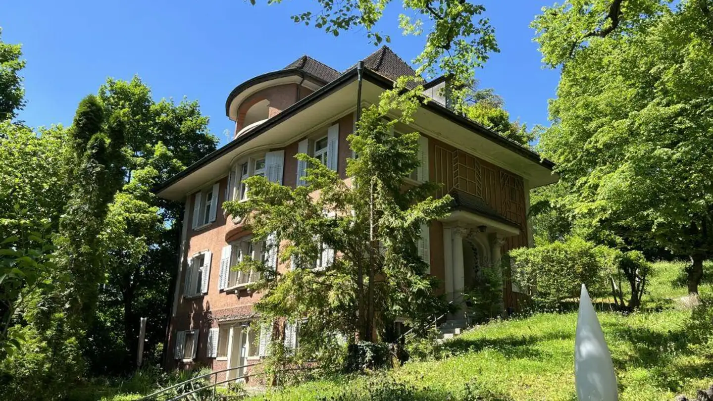 Office space for rent - Emmersbergstrasse 51, 8200 Schaffhausen