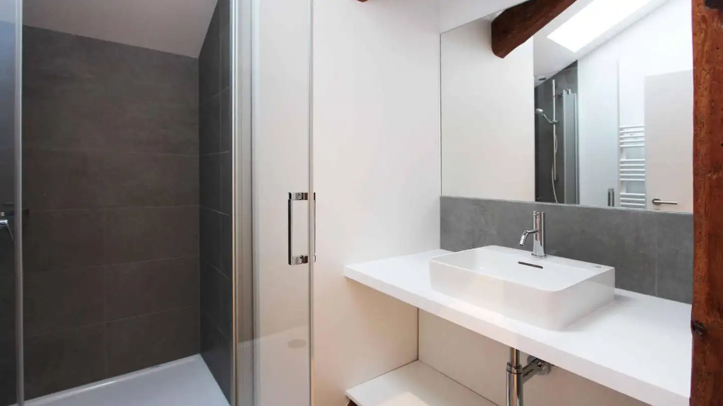 Appartement meublé à louer - 1231 Conches - Photo 3