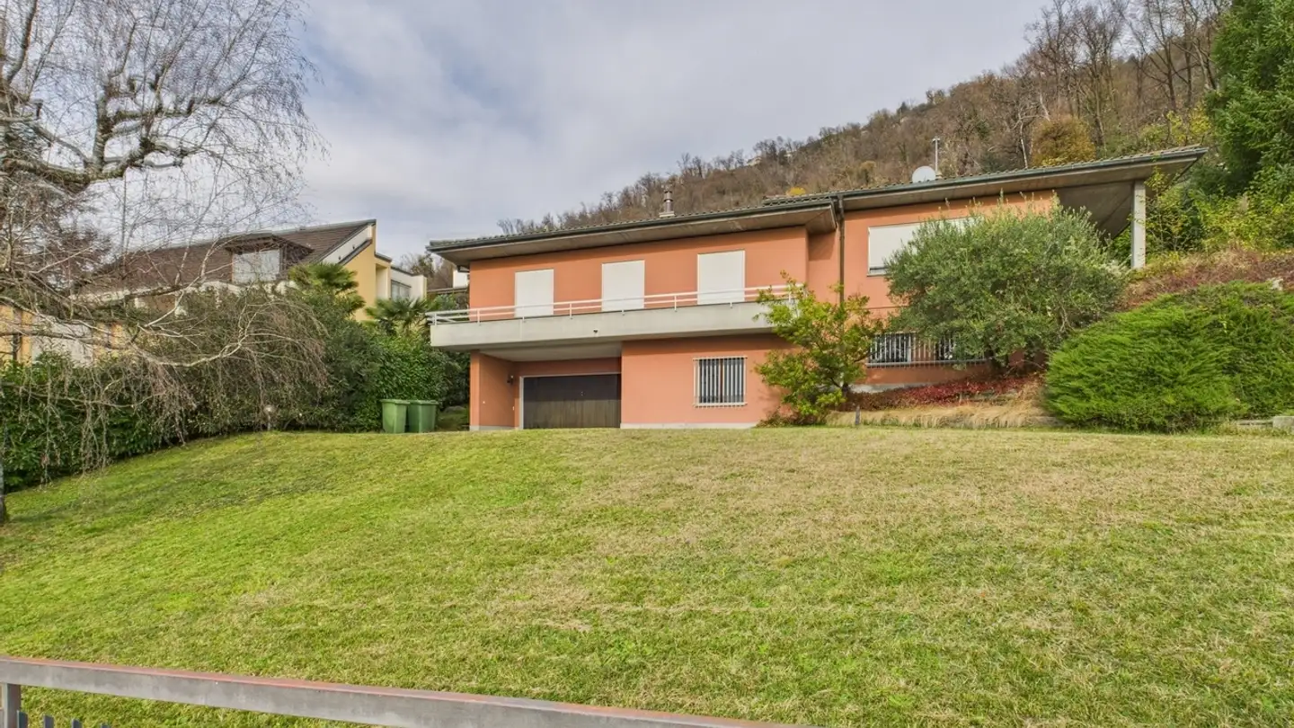 Villa for sale - 6833 Vacallo