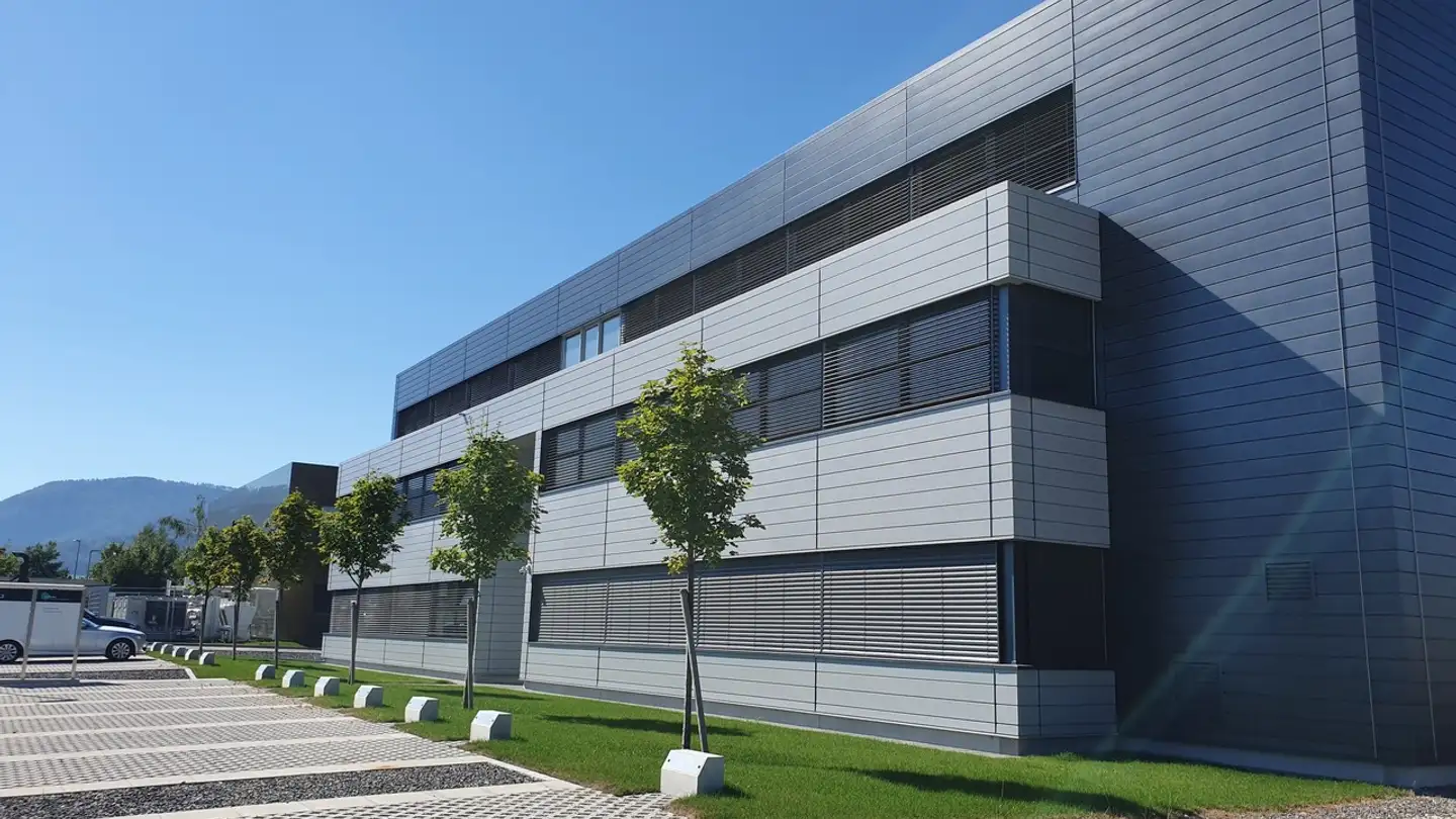 Commercial à vendre - 2800 Delémont