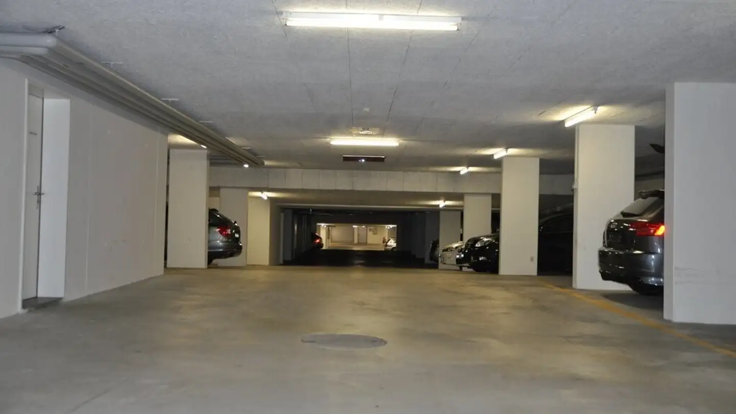 Underground parking space for rent - Mirabellenweg, 8590 Romanshorn - Photo 2