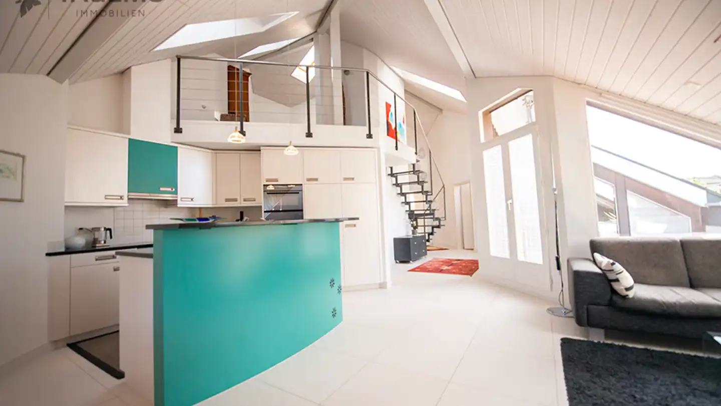 Attic flat for sale - Talchenweg 2, 4805 Brittnau - Photo 2