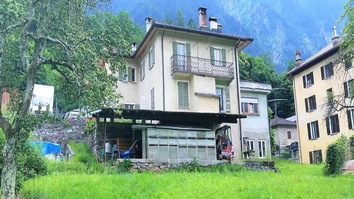 Höhlenhaus kaufen - 6717 Torre