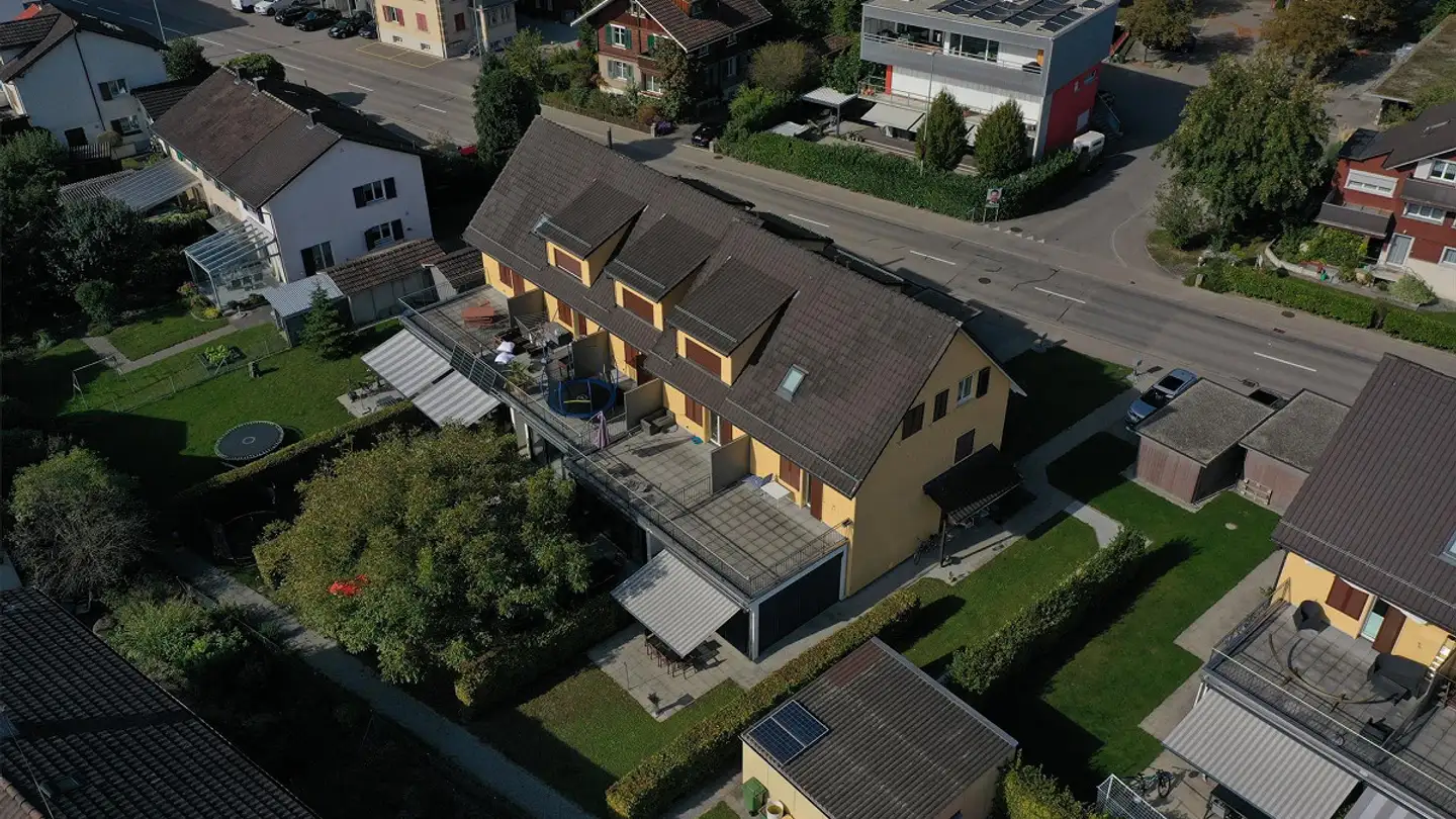Maison en terrasse à louer - Frauenfelderstrasse, 8570 Weinfelden - Photo 2