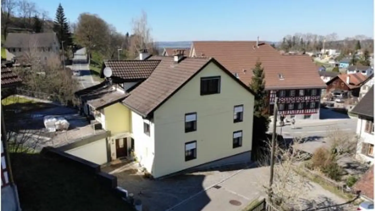 Semi-detached house for sale - Alteggweg 4, 9565 Bussnang - Photo 2