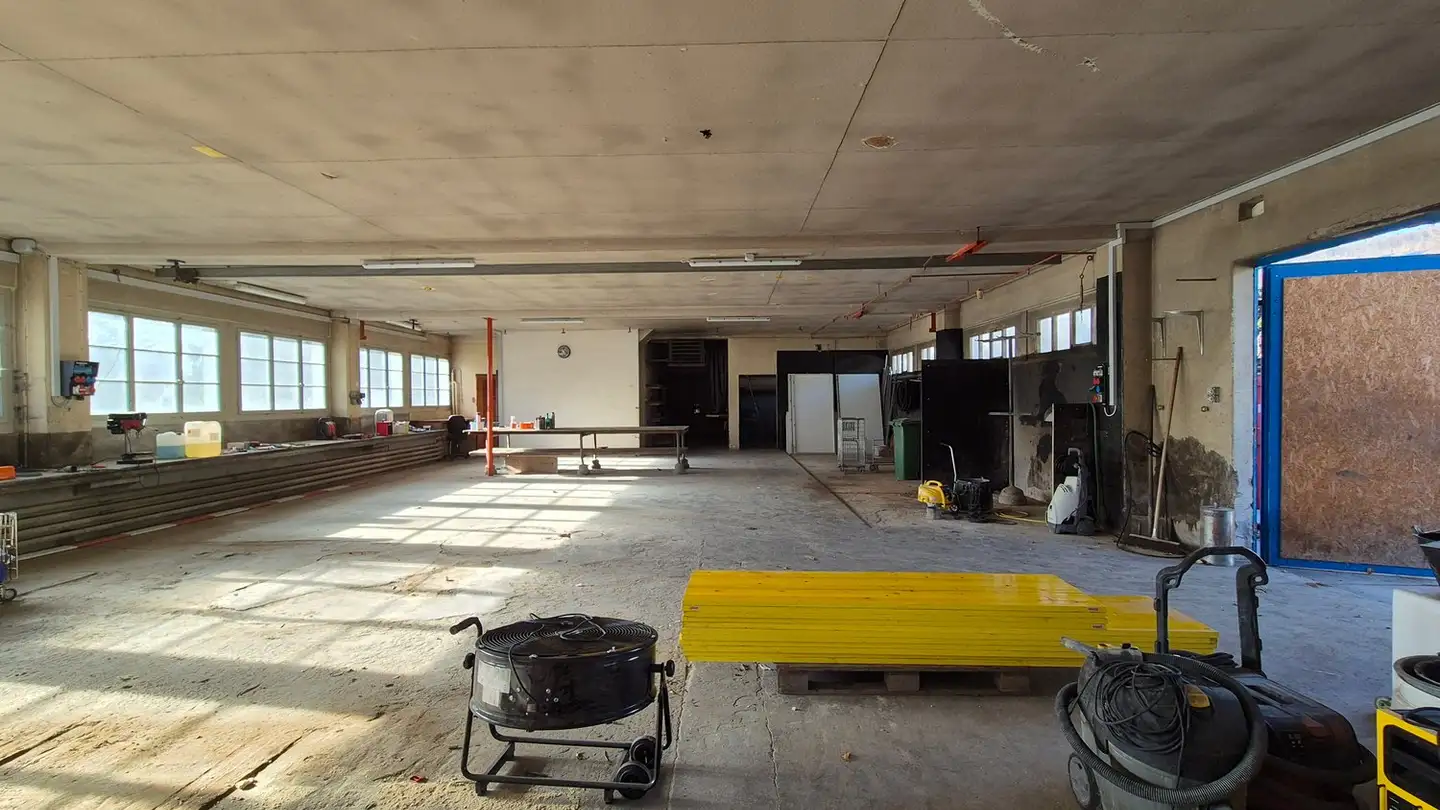 Industrial property for rent - Bernstrasse 177, 4852 Rothrist - Photo 2