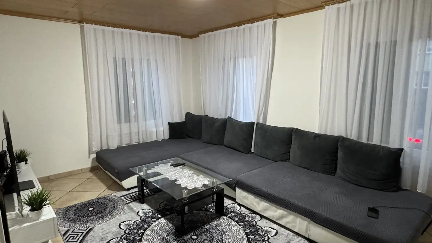 Wohnung mieten - Engstringerstrasse 26, 8952 Schlieren - Foto 3