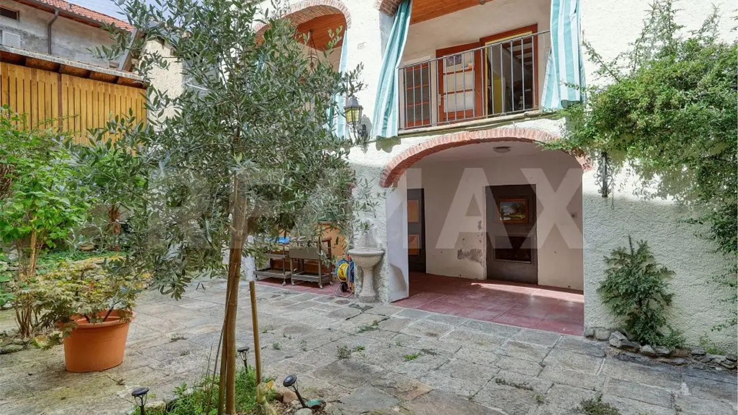 Edificio residenziale in vendita - 6999 Astano