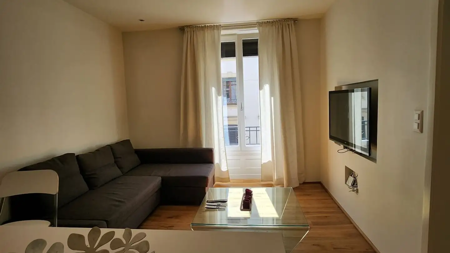 Appartement à louer - Rue De Zurich 6, 1201 Genève - Photo 3