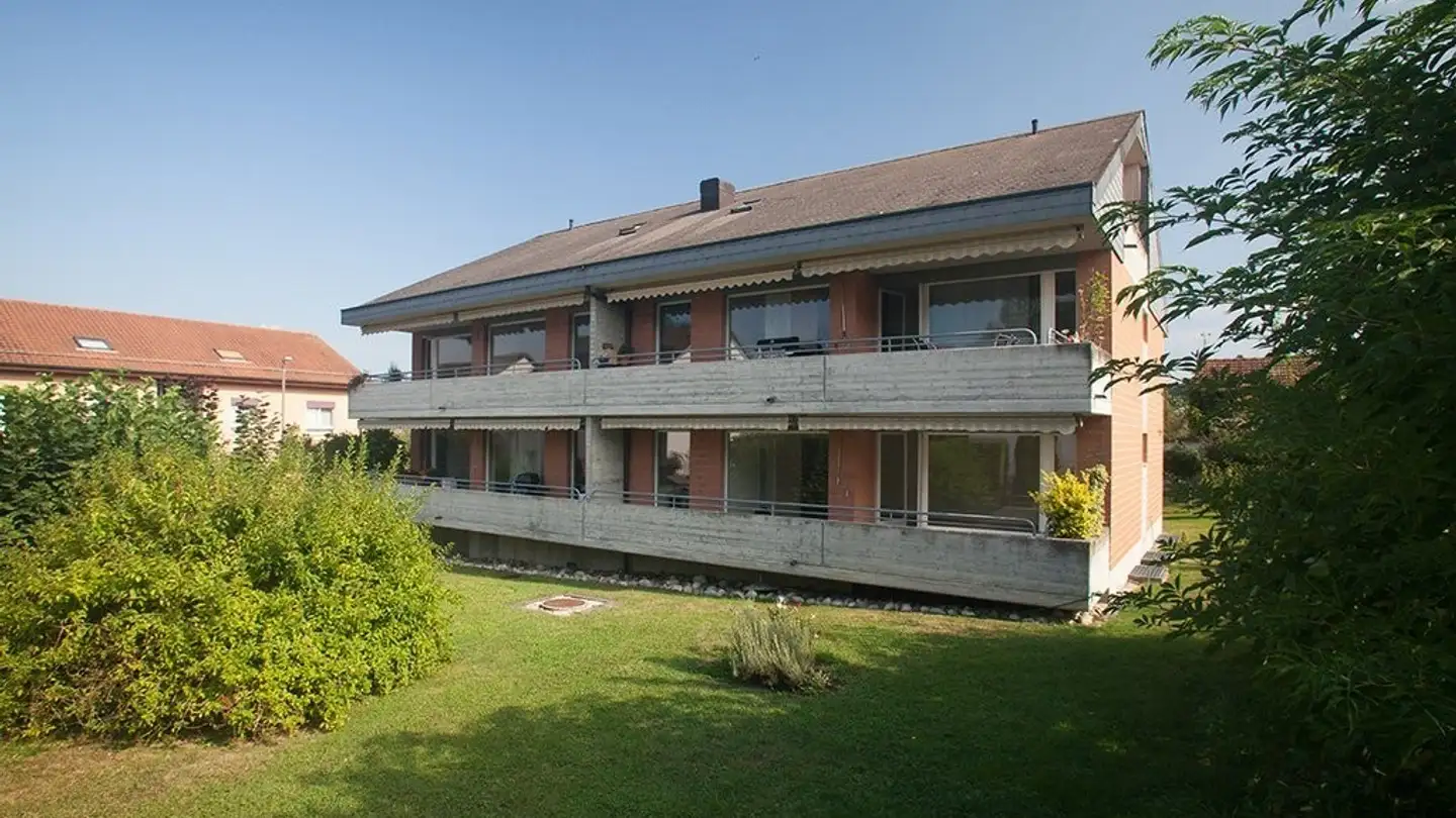 Outdoor parking space for rent - Starenstrasse 8, 4103 Bottmingen