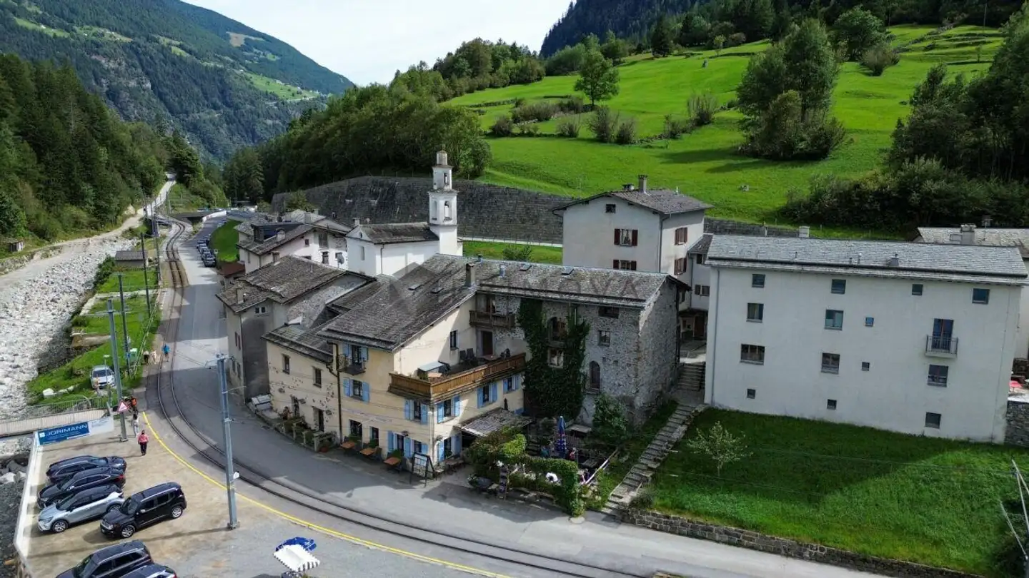 Edificio ad uso misto in vendita - Miralago, 7743 Miralago - Foto 2