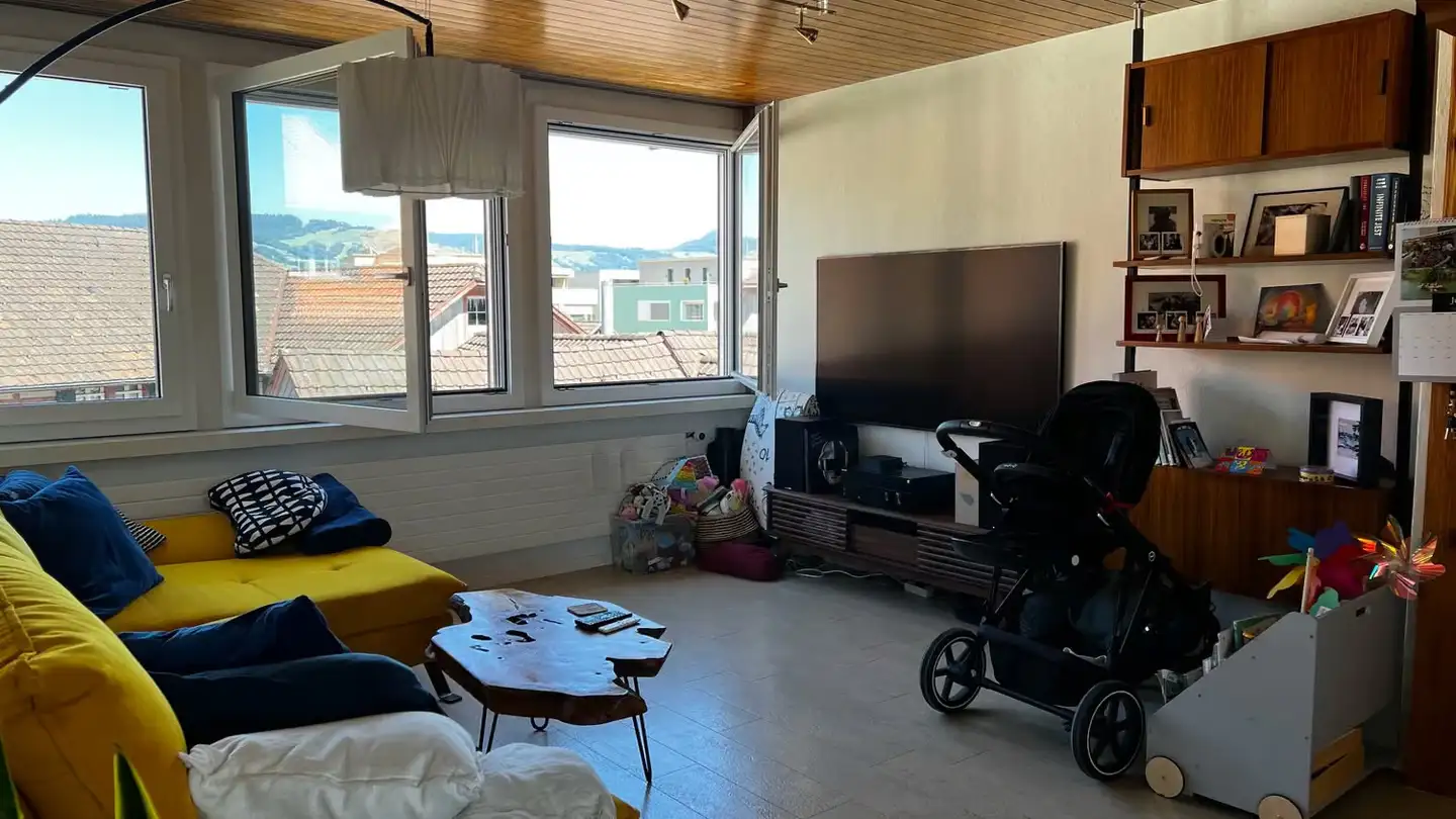Wohnung mieten - Zugerbergstrasse 1, 6314 Unterägeri - Foto 2