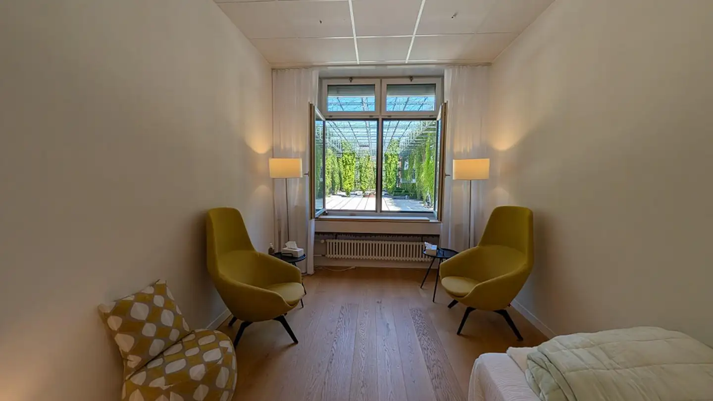 Office space for rent - Elias-Canetti-Strasse 7, 8050 Zürich