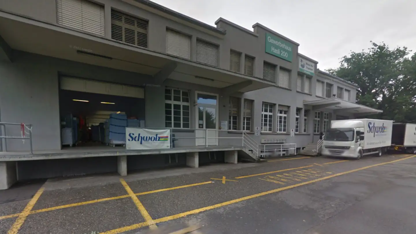 Parcheggio esterno in affitto - Industriestrasse 200, 4600 Olten