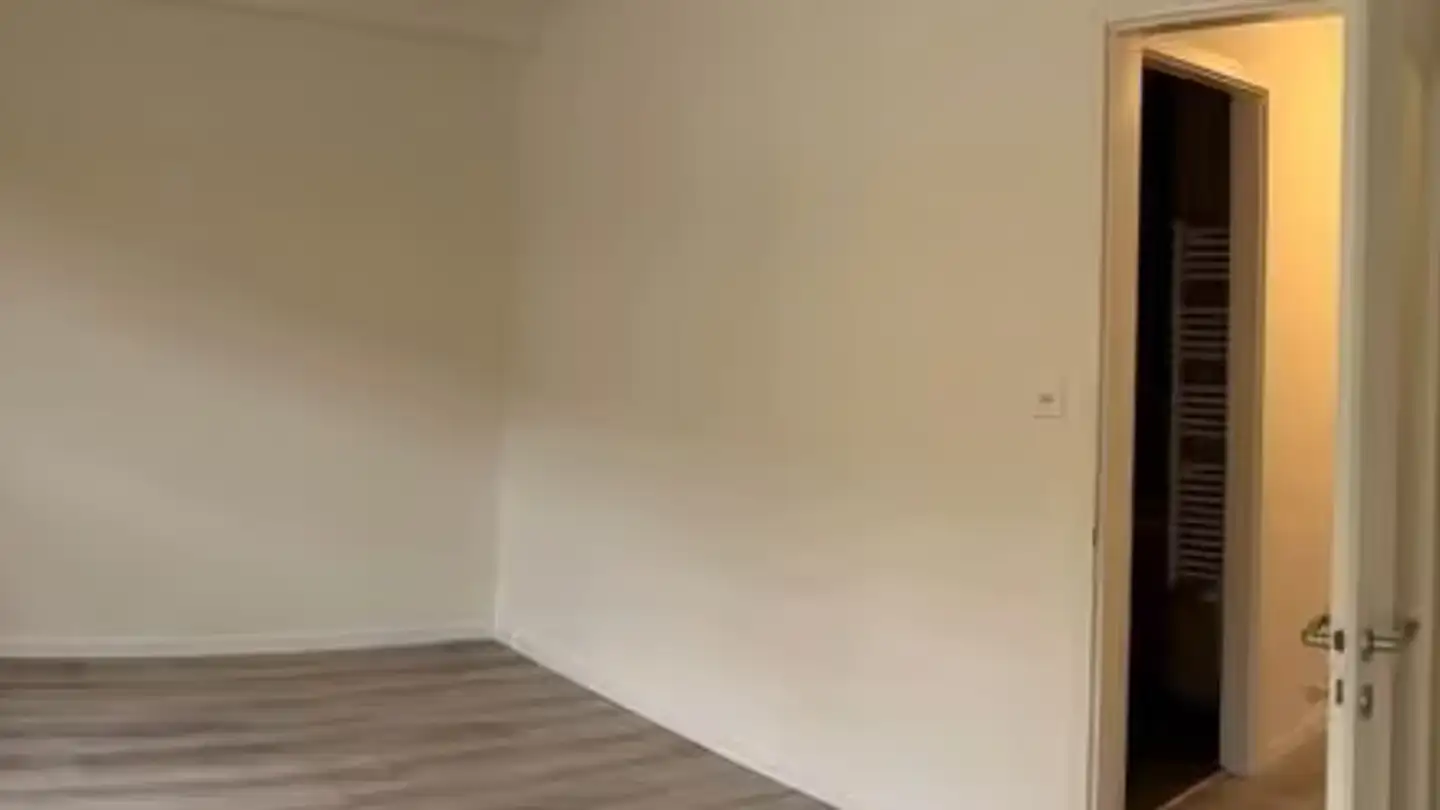 Appartement à louer - Rue Du Suchiez 18, 2000 Neuchâtel - Photo 4