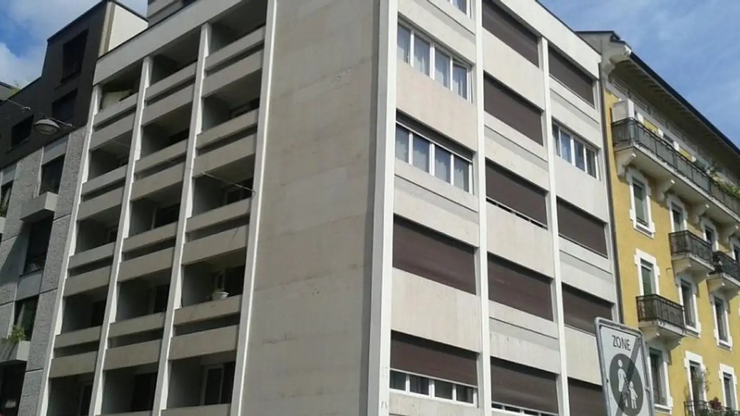 Arcade à louer - Boulevard De La Cluse 35, 1205 Genève - Photo 2