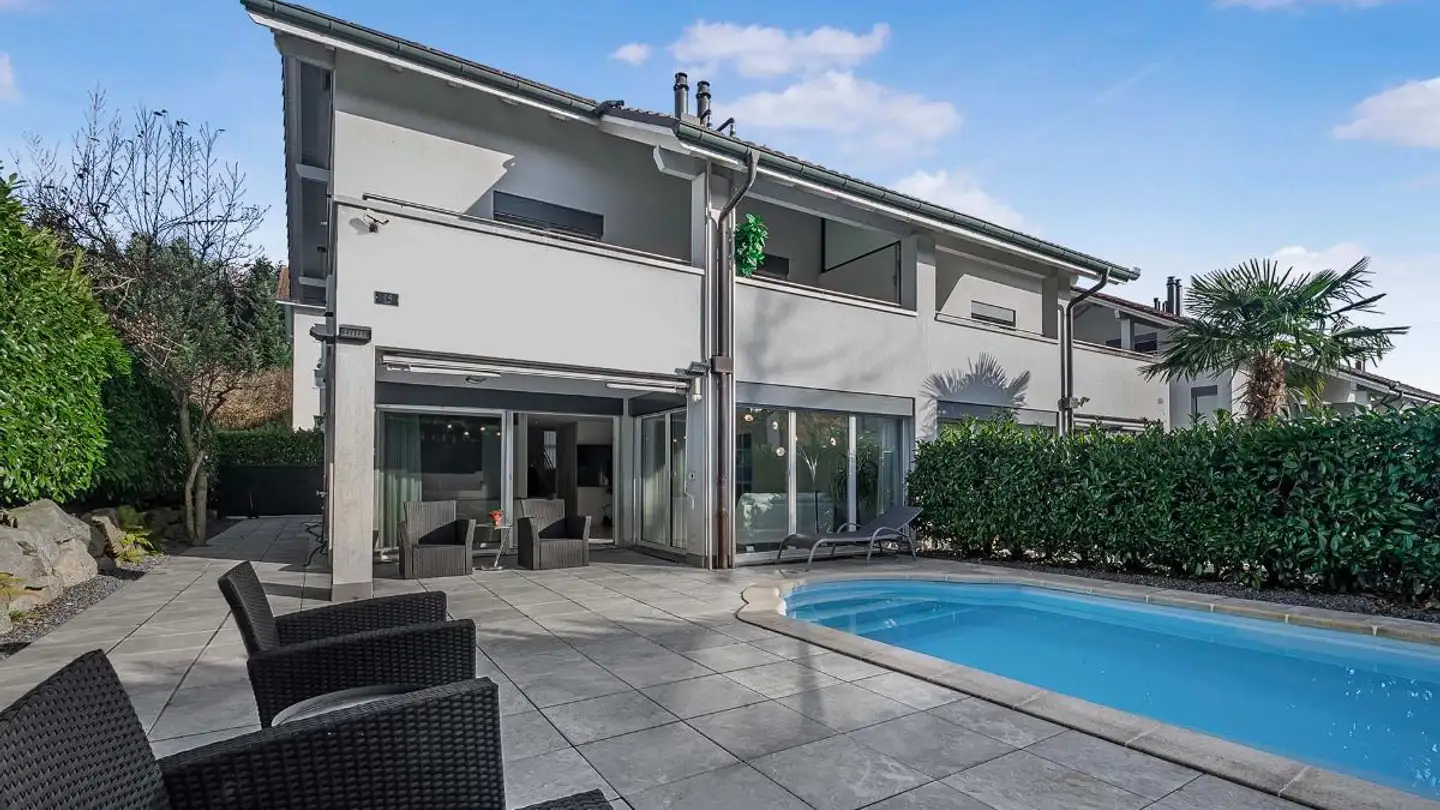 Casa bifamiliare in vendita - Gääli 24, 6026 Rain