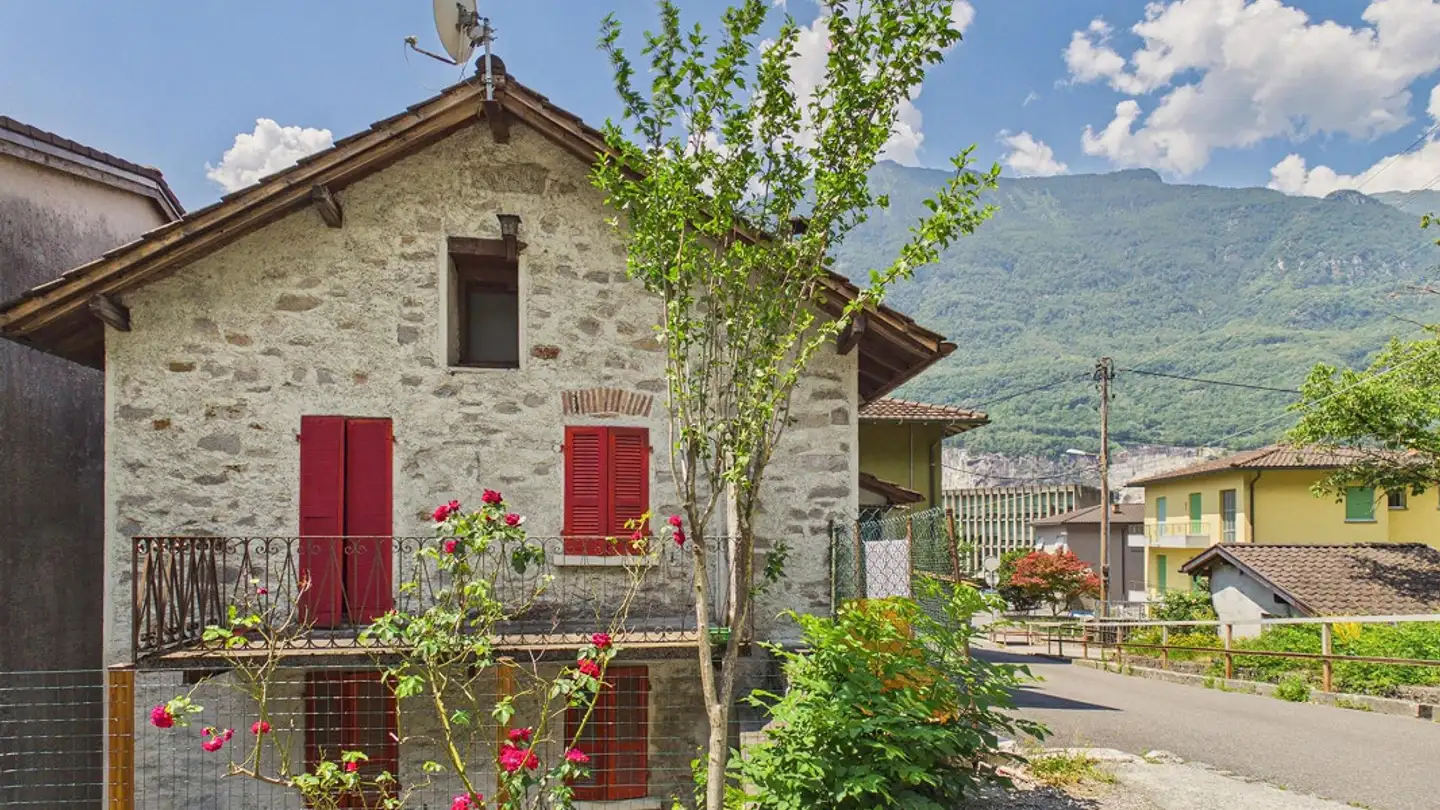 Single house for sale - Via San Nicolao 6, 6703 Osogna